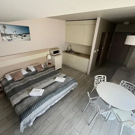 Lägenhet Czarna Gora Ischgl 30, *